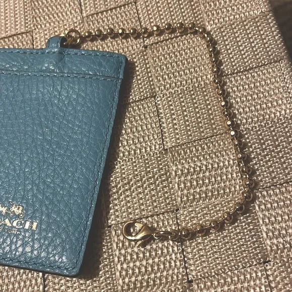 NWOT Coach id case/ luggage tag in blue pebbled leather, gold accents - Picture 4 of 5